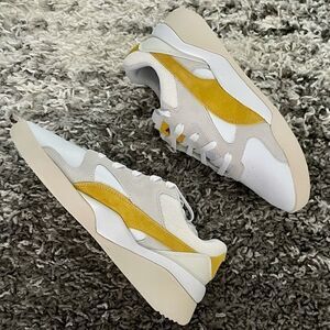 NIB PUMA Aeon Heritage Sneakers